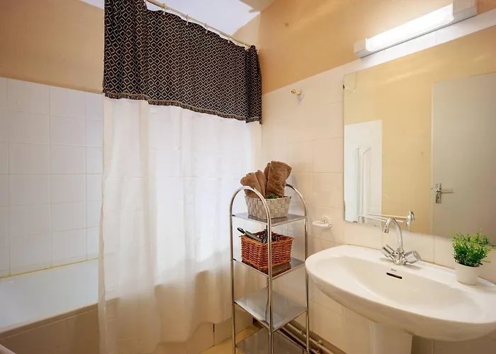 Apartman 6 Personnes Au Pied Des Pistes A - Fr-1-296-454